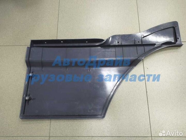 Накладка двери Мерседес Аксор внешняя правая