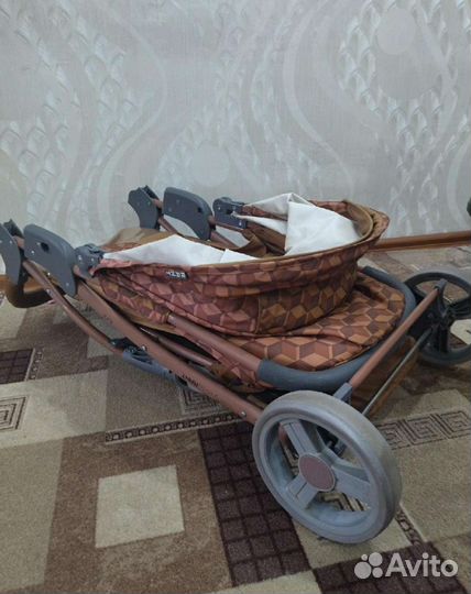 Прогулочная коляска Fant kira