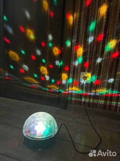 Музыкальный диско шар