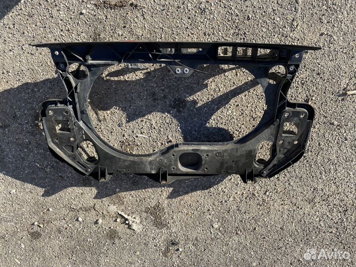 Телевизор Audi A6 C6 2,0 - 3,2 бензин