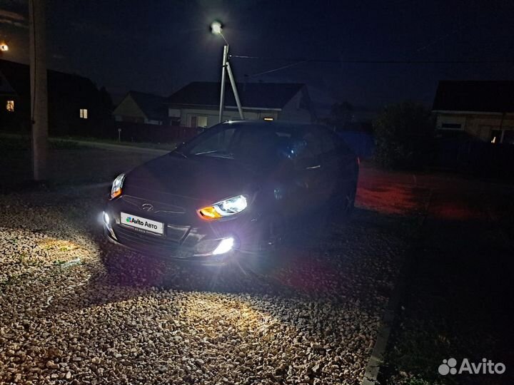 Hyundai Accent 1.6 AT, 2011, 163 000 км