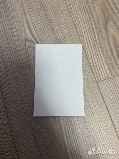 Маленький холст