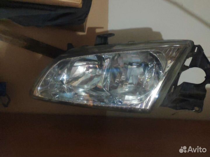 Фара nissan almera n16