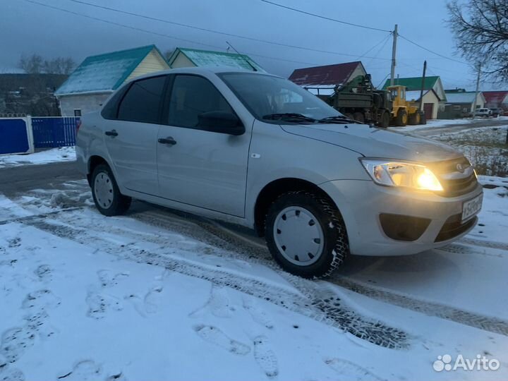 LADA Granta 1.6 МТ, 2017, 49 000 км