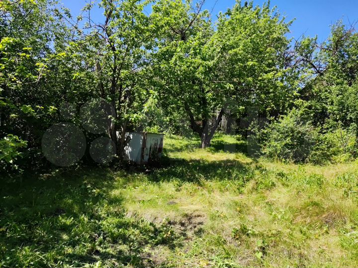 Дача 20 м² на участке 8,1 сот.