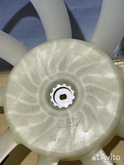 Крыльчатка вентилятора Toyota Rav4