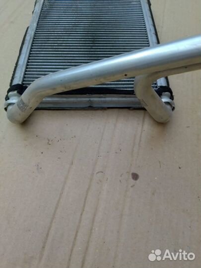 Радиатор отопителя печки Toyota Wish ZNE 10