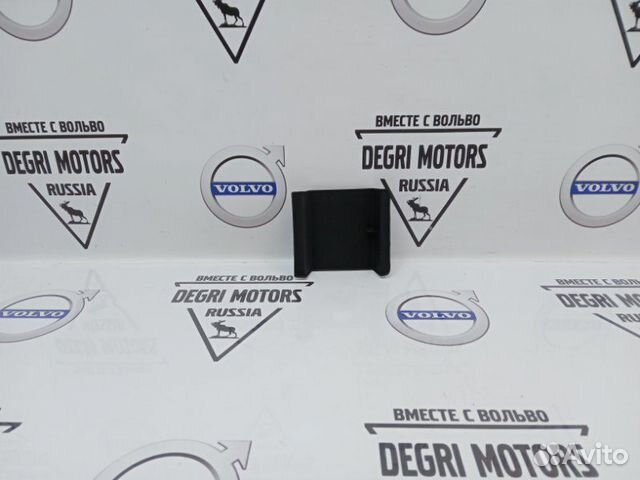 Коврик резиновый мат в подлокотник Volvo S60 XC60