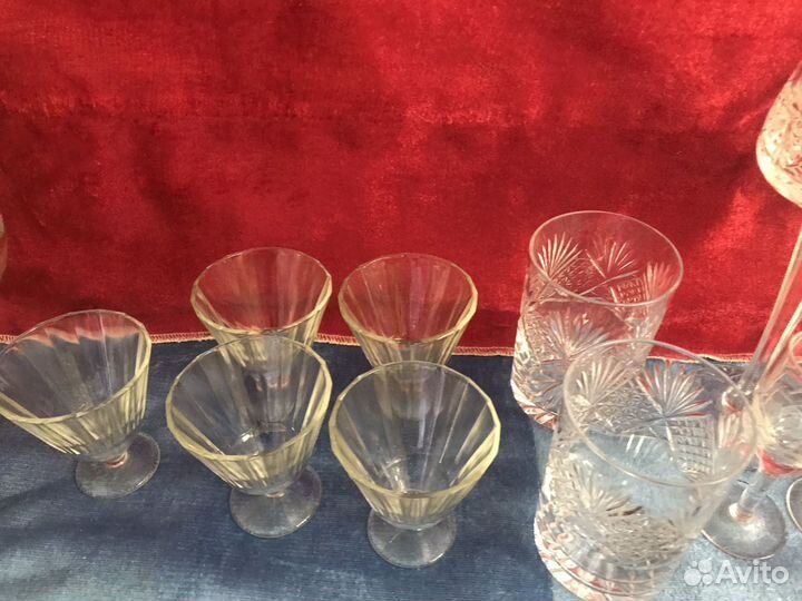 Фужеры и рюмка