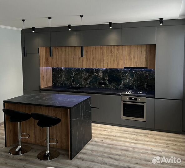 Кухни на заказ / кухонный гарнитур