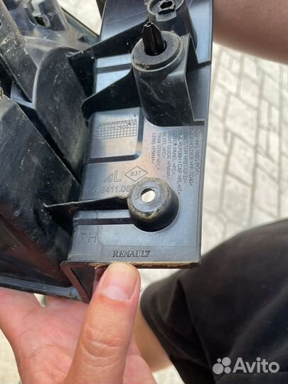Задний фонарь от Рено Каптюр оригинал