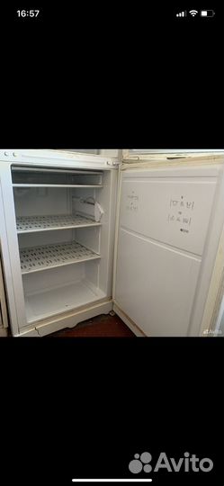 Холодильник hotpoint ariston бу