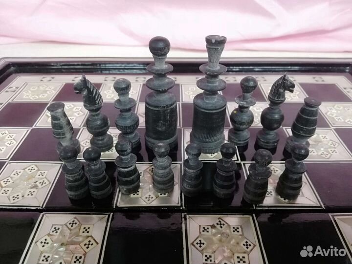 Костяные шахматы нарды, доска перламутр