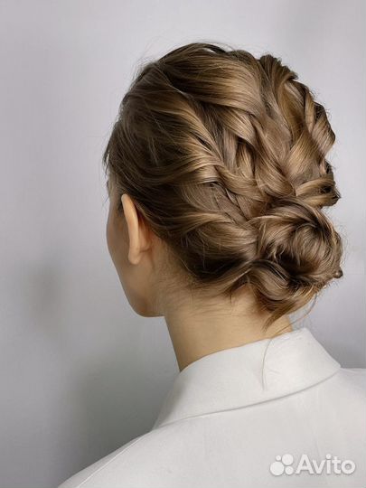 Прическа / Макияж с выездом и в студии