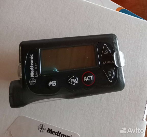Инсулиновая помпа Medtronic