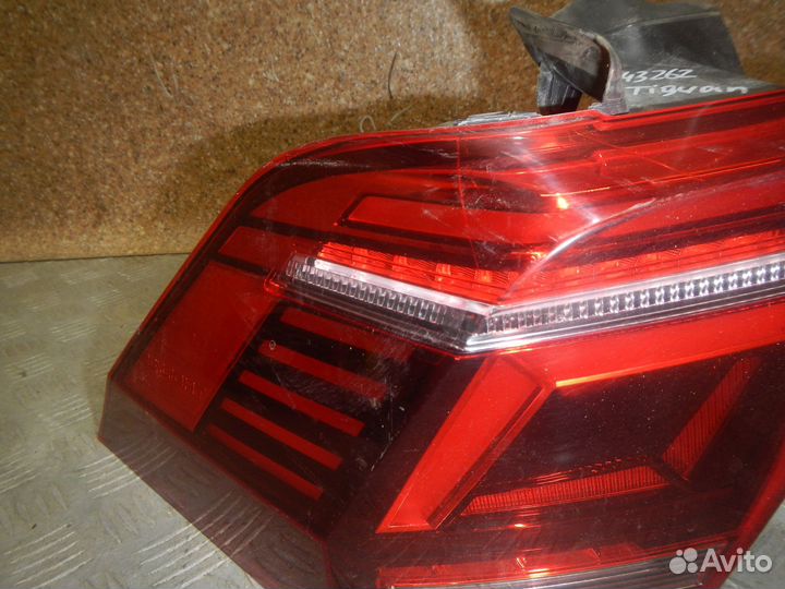 Фонарь задний левый, Volkswagen Tiguan