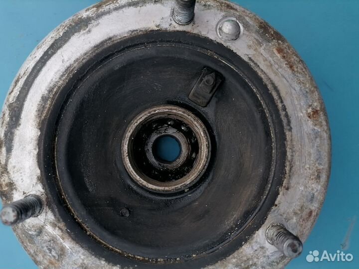 Опорный подшипник BMW 3 E46