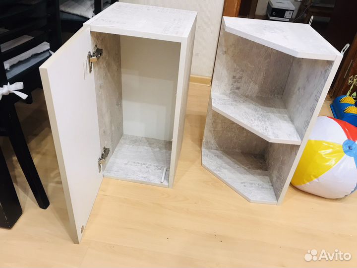 Тумбы подвесные и полки