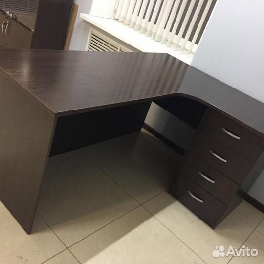 Мебель в офис новая