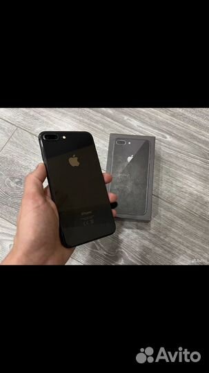 iPhone 8 Plus, 64 ГБ