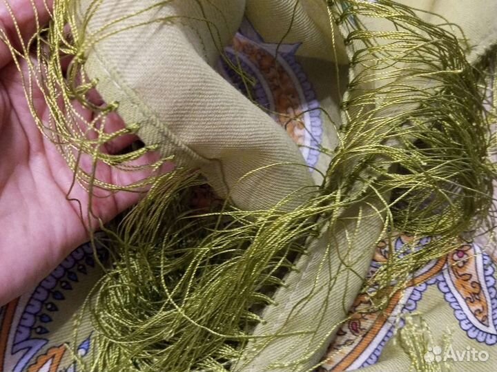Павловопосадский шерстяной платок