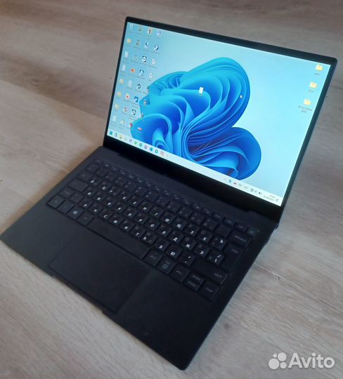 Samsung Galaxy-Book