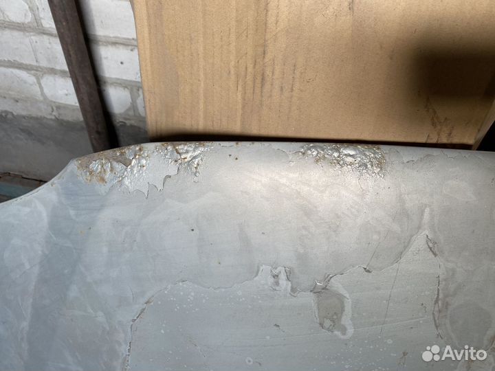 Капот Рено Логан