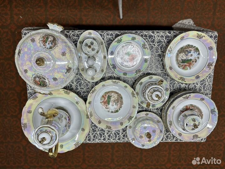 Набор столовый Мадонна