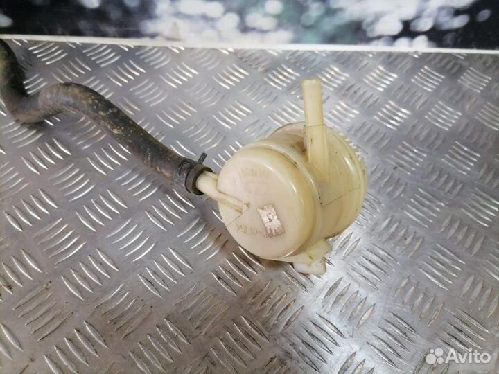 Бачок гур Kia Spectra 1.6 2001-2011