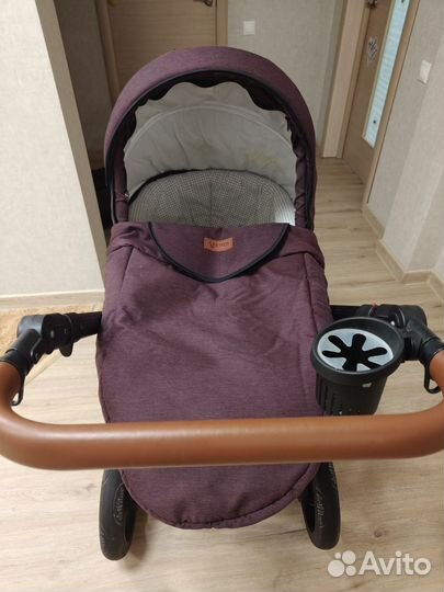 Коляска 3 в 1 с автолюлькой