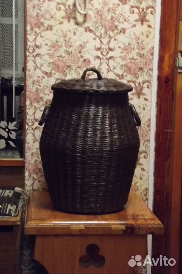 Плету из газетной лозы. Ручная работа