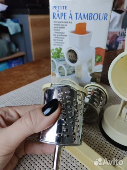 Тёрка настольная механическая