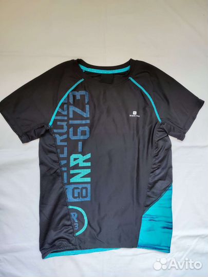 Комплект на 140-150, 2 футболки и штаны/брюки