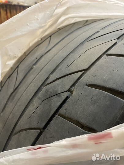 Nitto NT555 275/35 R20