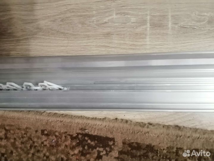 Продам карниз 2х рядный б/у 2,85м