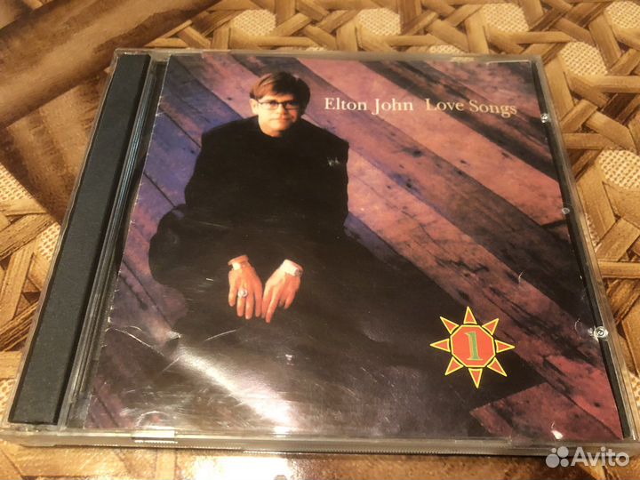 Музыкальные cd диски цена за все