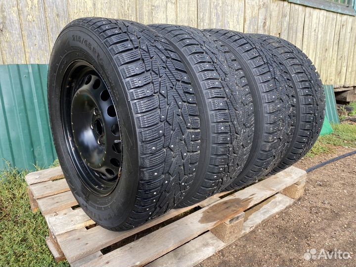 Nokian Tyres Nordman 7 SUV 215/65 R16 102