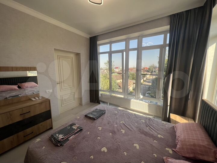 3-к. квартира, 73 м², 3/3 эт.