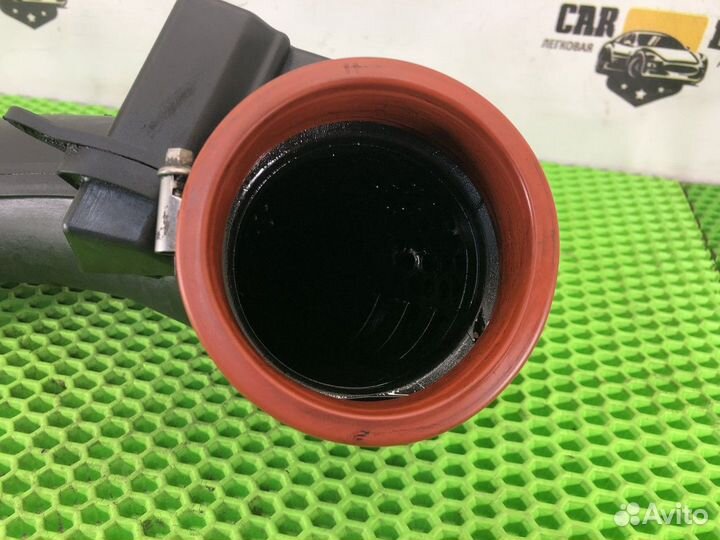 Патрубок интеркулера