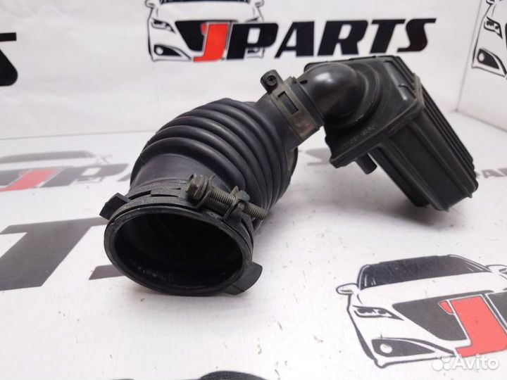 Гофра воздуховода Mazda 3 BK рестайлинг (2006—2009