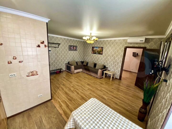 2-к. квартира, 60 м², 2/4 эт.