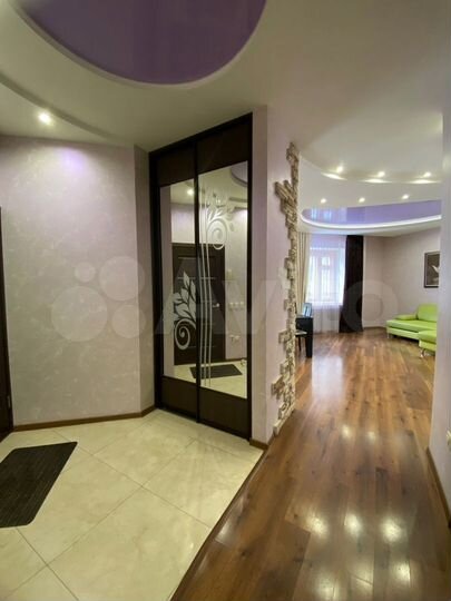 3-к. квартира, 102,6 м², 1/5 эт.