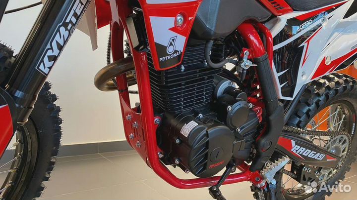 Мотоцикл Progasi Super MAX 250