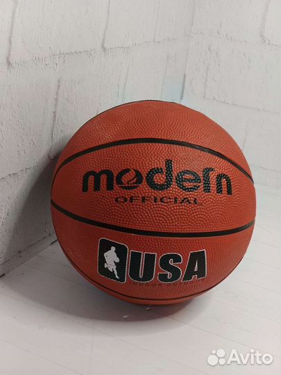 Баскетбольный мяч