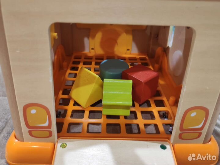 Развивающие игрушки