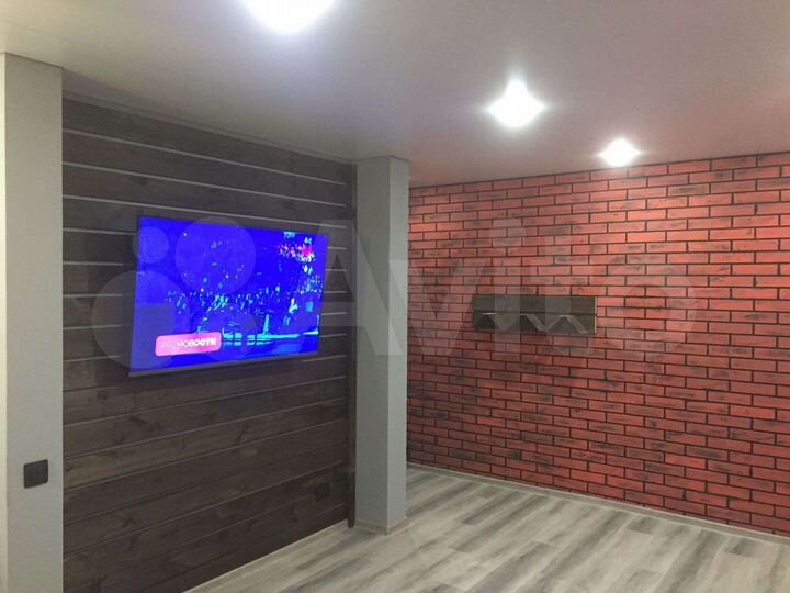 2-к. квартира, 56 м², 4/5 эт.