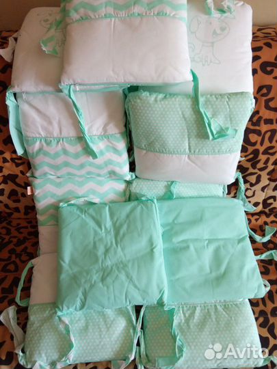 Бортики в детскую кроватку новые