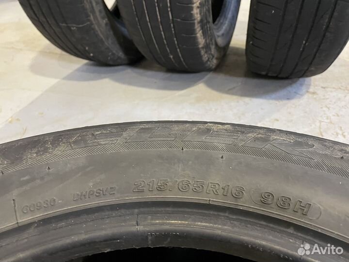 Bridgestone Dueler H/P 215/65 R16