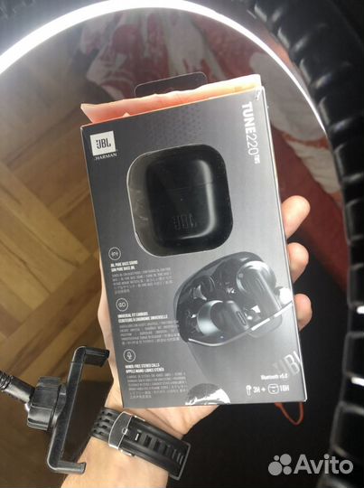 Беспроводные наушники Jbl Tune 220 tws
