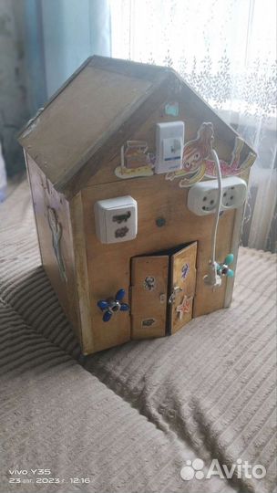 Детский деревянный домик